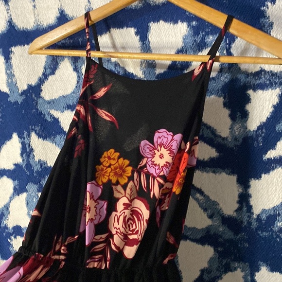 LDLA floral stretchy strapy back Dress - Picture 3 of 16